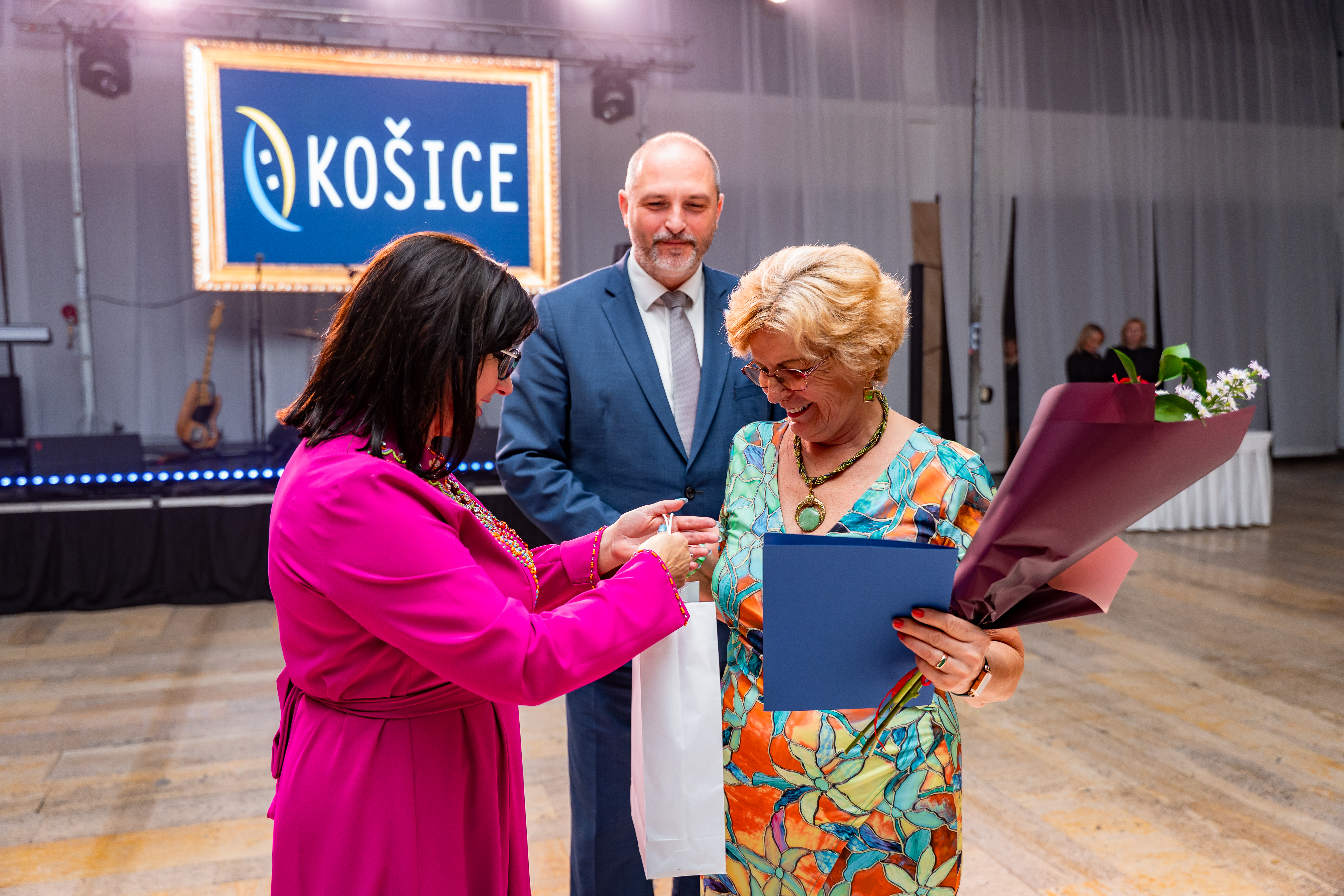 Oktobrovy bal pre seniorov-56